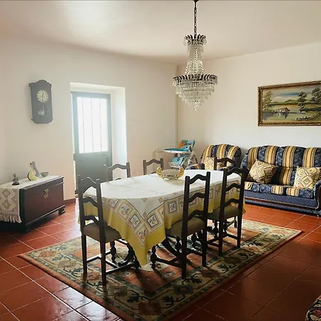 Vivenda Maria Da Nazare Ferienhaus Picamilho