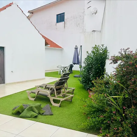 Ferienhaus Vivenda Maria Da Nazare Picamilho