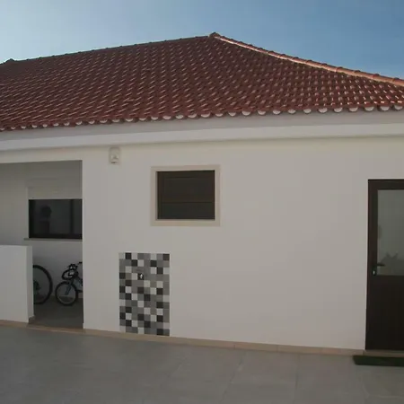 Ferienhaus Vivenda Maria Da Nazare *