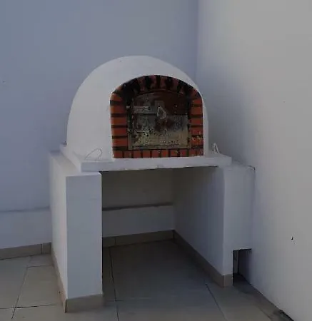 Vivenda Maria Da Nazare * Picamilho