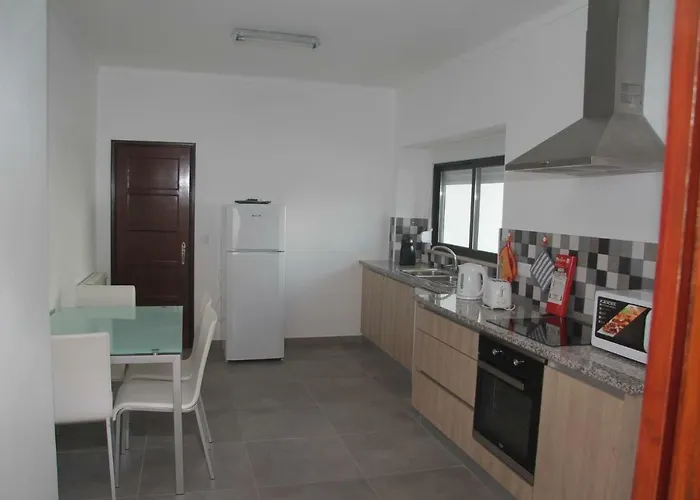 Vivenda Maria Da Nazare Picamilho